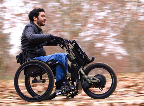 handbike_electrico_para_silla_de_ruedas_batec_scrambler_velocidad